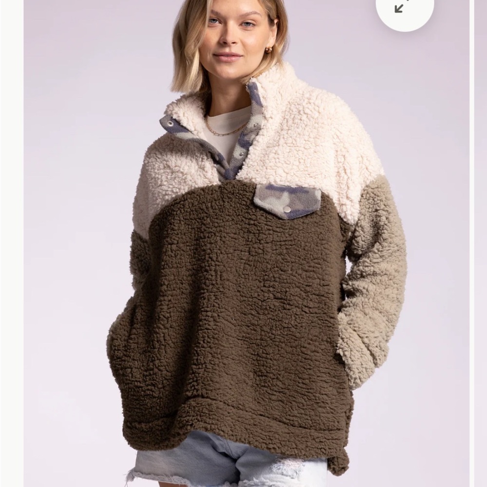 Thread and Supply Elm Pullover, Olive and Cream Fleece, Size Large